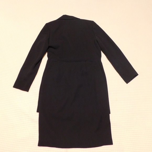 LEVIN CLASSICS by Larry Levine sharp 2 pc business suit sz 8 looks as new - Picture 7 of 7